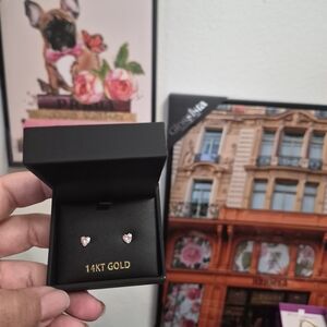 14KT Gold Heart Stud Earrings